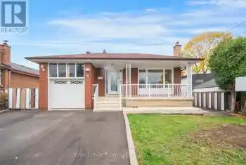 39 Stanwood Crescent, Toronto (Humbermede), Ontario M9M2A2, 5 Bedrooms Bedrooms, ,2 BathroomsBathrooms,All Houses,For Sale,Stanwood,W10420571