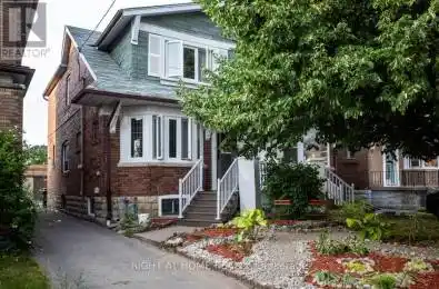 38 Kings Park Boulevard Toronto (Danforth Village-East York) Ontario M