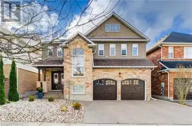 32 TRILLER Avenue Cambridge Ontario N1P1J8