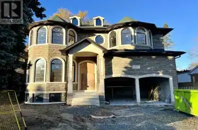 124 Scarboro Avenue Toronto (Highland Creek) Ontario M1C1M4