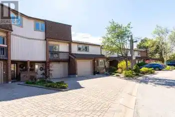 1160 Walden Circ Unit# 14, Mississauga, Ontario L5J 4J9, 3 Bedrooms Bedrooms, 9 Rooms Rooms,3 BathroomsBathrooms,All Houses,Sold,Walden,W10421314