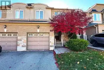 19 Shemer Drive, Vaughan (Patterson), Ontario L4J9A6, 3 Bedrooms Bedrooms, ,4 BathroomsBathrooms,All Houses,For Rent,Shemer,N10421376