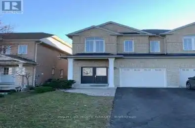 137 Four Seasons Crescent Newmarket (Woodland Hill) Ontario L9N0C2