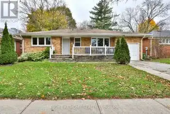 49 Park Home Avenue, Toronto (Willowdale West), Ontario M2N1W7, 5 Bedrooms Bedrooms, ,2 BathroomsBathrooms,All Houses,For Rent,Park Home,C10421546