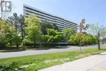 1 Royal Orchard Boulevard Unit# 1006, Markham (Royal Orchard), Ontario L3T3C2, 3 Bedrooms Bedrooms, ,2 BathroomsBathrooms,Condo,For Sale,Royal Orchard,N10421576