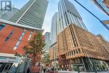 8 Widmer Street Unit# GPH3, Toronto (Waterfront Communities), Ontario M5V0W6, 3 Bedrooms Bedrooms, ,2 BathroomsBathrooms,Condo,For Sale,Widmer,C10421979