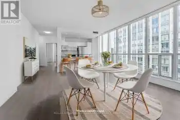 8 York Street Unit# 3202, Toronto (Waterfront Communities), Ontario M5J2Y2, 2 Bedrooms Bedrooms, ,2 BathroomsBathrooms,Condo,For Sale,York,C10422255