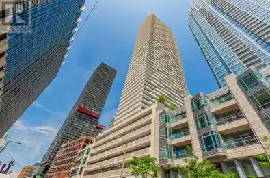 2221 Yonge Street Unit# 5701 Toronto (Mount Pleasant West) Ontario M4S