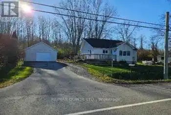 1435 County Road 3 Road, Prince Edward County (Ameliasburgh), Ontario K0K1L0, 2 Bedrooms Bedrooms, ,2 BathroomsBathrooms,All Houses,For Sale,County Road 3,X10422757