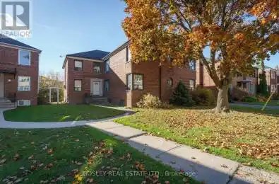 7 Warwick Avenue Unit# 2 Toronto (Humewood-Cedarvale) Ontario M6C1T5