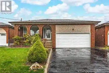 50 St Andrews Blvd, Toronto, Ontario M9R 1W1, 4 Bedrooms Bedrooms, 9 Rooms Rooms,3 BathroomsBathrooms,All Houses,Sold,St Andrews,W10422549