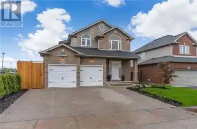 8383 HEIKOOP Crescent Niagara Falls Ontario L2H3J7