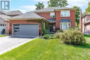 2068 PIPERS Court, Burlington, Ontario L7M3W1, 5 Bedrooms Bedrooms, ,4 BathroomsBathrooms,All Houses,For Sale,PIPERS,40676732