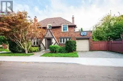 5 Crestview Road Toronto (Lawrence Park South) Ontario M5N1H3