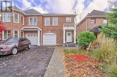 61 Amberhill Way Aurora (Bayview Wellington) Ontario L4G7E2