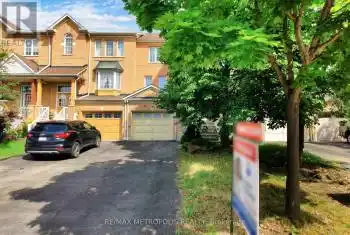 6579 Jazzy Mews, Mississauga (Meadowvale), Ontario L5W1R9, 3 Bedrooms Bedrooms, ,2 BathroomsBathrooms,All Houses,For Sale,Jazzy,W10424050