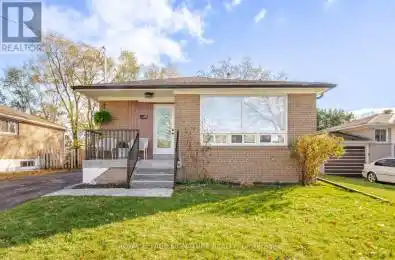 222 Silverbirch Drive Newmarket (Bristol-London) Ontario L3Y2Z5