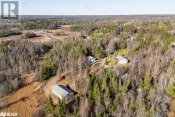 2697 ASPDIN Road, Huntsville, Ontario P0B1M0, 3 Bedrooms Bedrooms, ,2 BathroomsBathrooms,All Houses,For Sale,ASPDIN,40669612