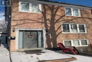 59 Edinborough Crt, Toronto (Rockcliffe-Smythe), Ontario M6N2E9, 6 Bedrooms Bedrooms, ,4 BathroomsBathrooms,All Houses,For Sale,Edinborough Crt,W10424971