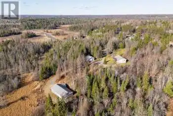 2697 Aspdin Road, Huntsville, Ontario P0B1M0, 3 Bedrooms Bedrooms, ,2 BathroomsBathrooms,All Houses,For Sale,Aspdin,X10424992