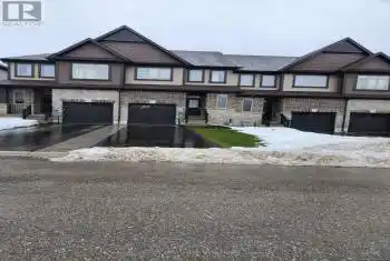 1022 Wright Drive, Midland, Ontario L4R0E4, 3 Bedrooms Bedrooms, ,3 BathroomsBathrooms,All Houses,For Rent,Wright,S10425749