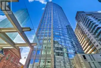 210 Victoria Street Unit# 817, Toronto (Church-Yonge Corridor), Ontario M5B2R3, ,1 BathroomBathrooms,Condo,For Sale,Victoria,C10426340