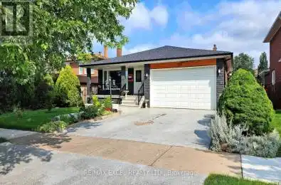 220 Gracefield Avenue Toronto (Rustic) Ontario M6L1L8