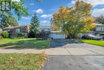 1694 Wembury Road, Mississauga (Lorne Park), Ontario L5J4G3, 6 Bedrooms Bedrooms, ,5 BathroomsBathrooms,All Houses,For Sale,Wembury,W10350471