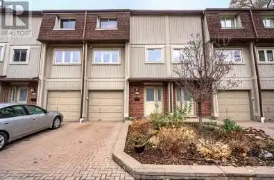 1010 Walden Circle Unit# 9 Mississauga (Clarkson) Ontario L5J4J9