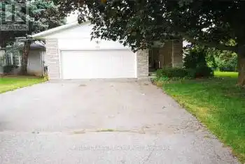 135 Royal Orchard Boulevard, Markham (Royal Orchard), Ontario L3T3E1, 2 Bedrooms Bedrooms, ,1 BathroomBathrooms,All Houses,For Rent,Royal Orchard,N10427563