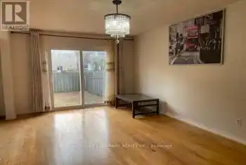 107 Upton Crescent, Markham (Milliken Mills West), Ontario L3R3T3, 3 Bedrooms Bedrooms, ,3 BathroomsBathrooms,All Houses,For Rent,Upton,N10427868