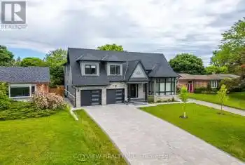 1345 Sheldon Avenue, Oakville (Bronte East), Ontario L6L2P9, 6 Bedrooms Bedrooms, ,6 BathroomsBathrooms,All Houses,For Sale,Sheldon,W10428029