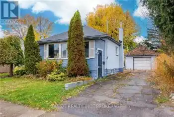 26 Perenack Avenue, Welland, Ontario L3C2C6, 2 Bedrooms Bedrooms, ,1 BathroomBathrooms,All Houses,For Sale,Perenack,X9513403