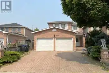 260 Wallenberg Crescent, Mississauga (City Centre), Ontario L5B3N4, 3 Bedrooms Bedrooms, ,4 BathroomsBathrooms,All Houses,For Rent,Wallenberg,W10428493