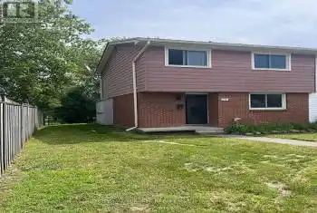 215 North Park Street Unit# 215J, Belleville, Ontario K8P4T9, 5 Bedrooms Bedrooms, ,3 BathroomsBathrooms,All Houses,For Rent,North Park,X10428872