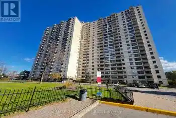 370 Dixon Road Unit# 2212, Toronto (Kingsview Village-The Westway), Ontario M9R1T2, 3 Bedrooms Bedrooms, ,1 BathroomBathrooms,Condo,For Sale,Dixon,W10429205