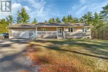 556 MCLACHLAN Road, McNab/Braeside (551 - Mcnab/Braeside Twps), Ontario K0A3L0, 4 Bedrooms Bedrooms, ,2 BathroomsBathrooms,All Houses,For Sale,White Lake,MCLACHLAN,X10430078