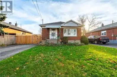 702 SEVENTH Avenue Hamilton Ontario L8T1V1