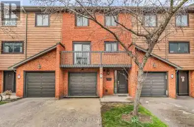 4156 Fieldgate Drive Unit# 32 Mississauga (Rathwood) Ontario L4W2N1