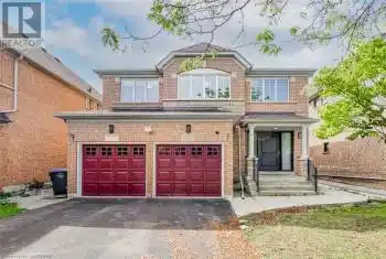 5930 BASSINGER Place, Mississauga, Ontario L5M6K5, 6 Bedrooms Bedrooms, ,4 BathroomsBathrooms,All Houses,For Sale,BASSINGER,40679188