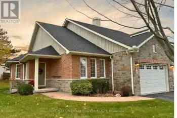 20 Village Crescent, Peterborough (Monaghan), Ontario K9J0A9, 3 Bedrooms Bedrooms, ,3 BathroomsBathrooms,All Houses,For Sale,Village,X10432376