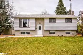 14 PRESTON ST Street, Warminster, Ontario L0K2G0, 3 Bedrooms Bedrooms, ,1 BathroomBathrooms,All Houses,For Sale,PRESTON ST,40679123