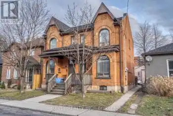 27 Grove Street, Hamilton (Corktown), Ontario L8N1P4, 3 Bedrooms Bedrooms, ,3 BathroomsBathrooms,All Houses,For Sale,Grove,X10432413