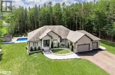 49 SYDENHAM Trail Duntroon Ontario L0M1H0