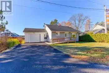 202 OAK Street, Bonnechere Valley (560 - Eganville/Bonnechere Twp), Ontario K0J1T0, 2 Bedrooms Bedrooms, ,1 BathroomBathrooms,All Houses,For Sale,Eganville,OAK,X10433507