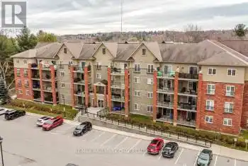 43 Ferndale Drive Unit# 207, Barrie (Ardagh), Ontario L4N5W6, 2 Bedrooms Bedrooms, ,2 BathroomsBathrooms,Condo,For Sale,Ferndale,S10433775