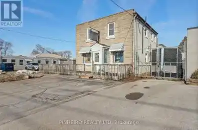 1186 Frances Street London Ontario N5W2M1