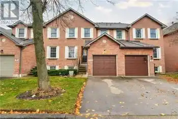 2935 HEADON FOREST Drive Unit# 39, Burlington, Ontario L7M3Z7, 3 Bedrooms Bedrooms, ,4 BathroomsBathrooms,All Houses,For Sale,HEADON FOREST,40678993