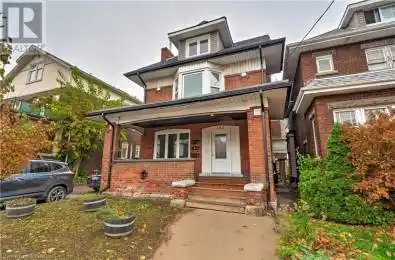 152 SANFORD Avenue Hamilton Ontario L8M2G9