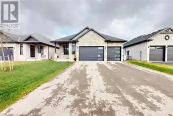 19 WINCHESTER CRESCENT Crescent, Listowel, Ontario N4W0J8, 5 Bedrooms Bedrooms, ,3 BathroomsBathrooms,All Houses,For Sale,WINCHESTER CRESCENT,40679076